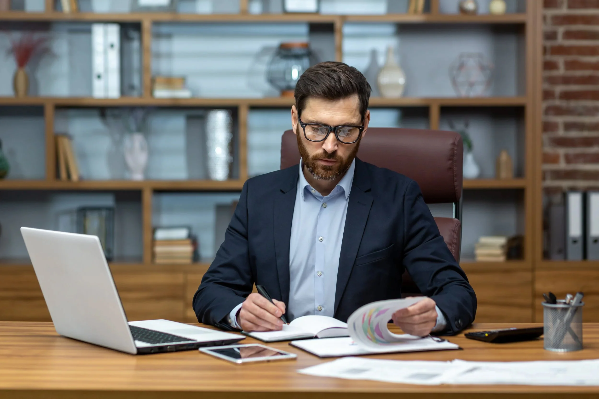 Lead Yourself With Greater Clarity, Confidence, and Credibility